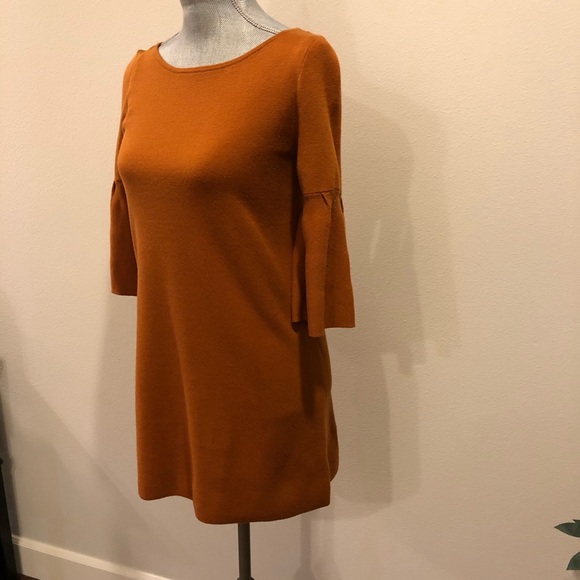 Dress - Picture 4 of 4